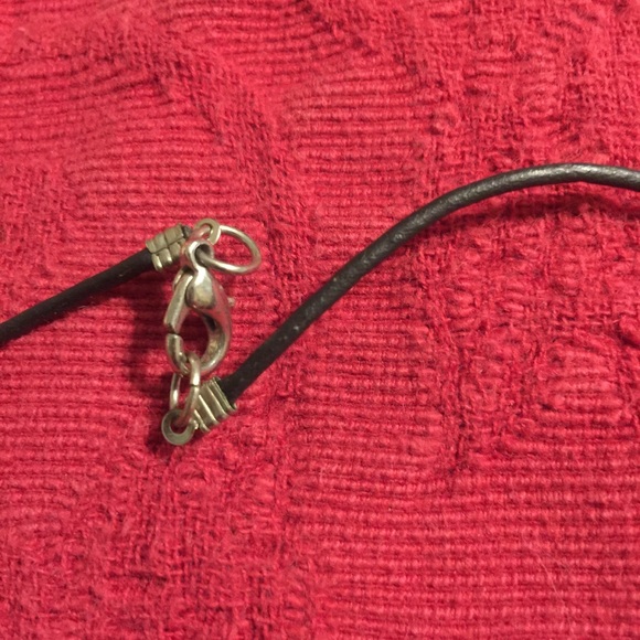 4 necklaces - Picture 13 of 13